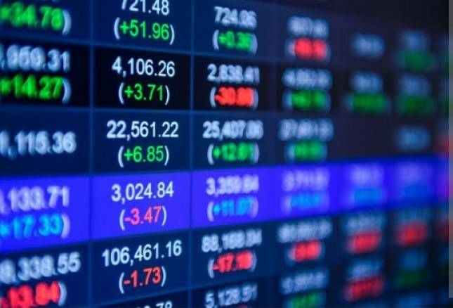 Saham SINI ARA di Penutupan Trading 2022, Fundamental, Teknikal atau Figur?