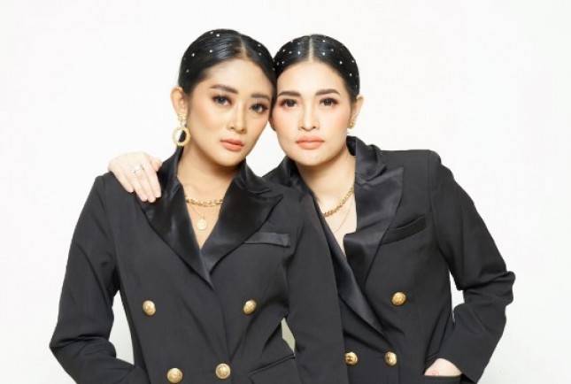Industri Musik Nasional Diramaikan Kehadiran Duo Anggrek