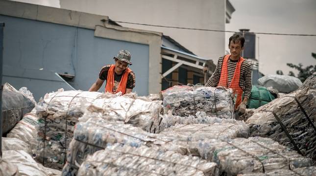 Riset Terbaru Sebut Produsen Makanan-Minuman Nasional Ini Masuk Daftar Pencemar Global