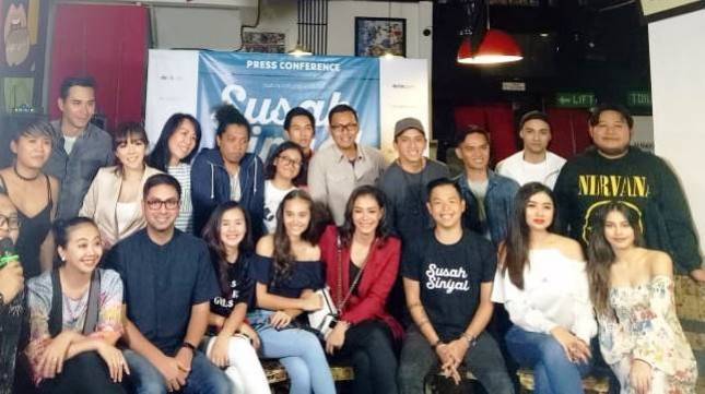 Film Drama Komedi SUSAH SINYAL Tembus  2 Juta Penonton   