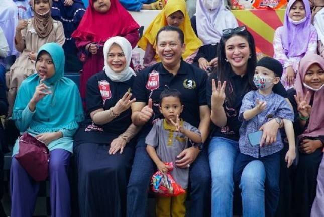 Tasyakuran HUT ke-3 GERAK BS, Ketua MPR RI Gelar Donor Darah dan Santunan Anak Yatim
