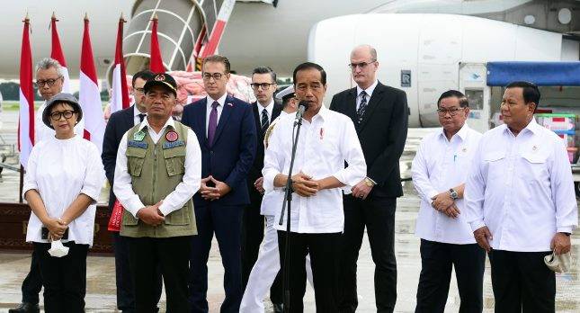 Presiden Lepas Bantuan Kemanusiaan untuk Korban Gempa di Turki dan Suriah