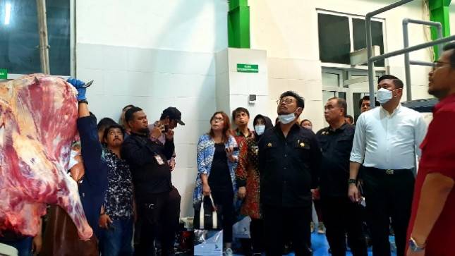 Resmikan RPH Modern, Mentan Dorong Pertumbuhan Industri Peternakan Modern
