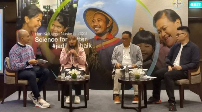 Hari Keluarga Nasional 2023, Bayer Ajak Masyarakat Maju Dengan Sains dan Teknologi Lewat Semangat #JadiLebihBaik