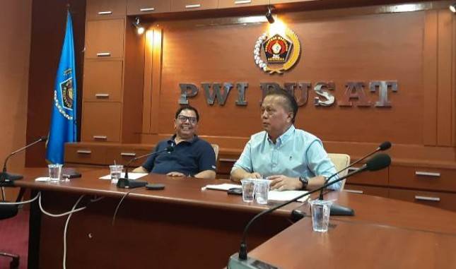 800 Peserta Ramaikan Jalan Santai PWI Pusat HUT ke 62 IKMI