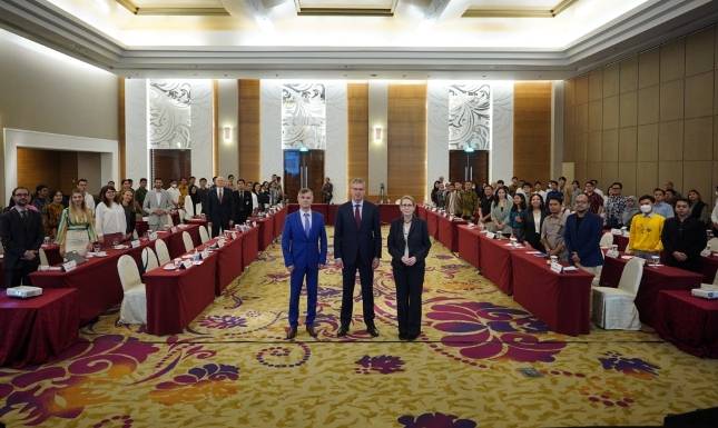 Libatkan Generasi Muda Indonesia, Delegasi Uni Eropa Gelar Forum Perdamaian Untuk Ukraina