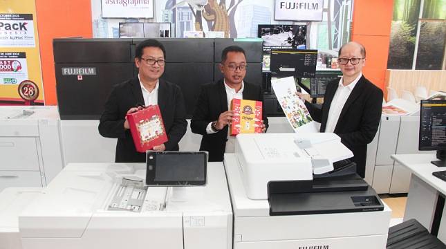 Dukung Industri Kreatif, Astragraphia Luncurkan The New Revoria Press EC dan SC Series