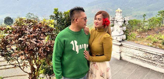 Andrigo dan Velline Ayu: Kisah Mesra dalam Cover Lagu "Gurauan Berkasih"