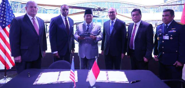 Menhan Prabowo Saksikan Penandatanganan Pengadaan 24 Helikopter Sikorsky S-70M Black Hawk Baru untuk RI