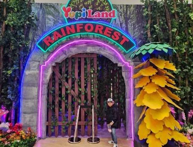 Wahana  Yupiland Rainforest Bekasi