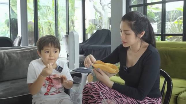 El Barack Ajak Anak-Anak Ikutan #HuntingMomogiRasaBaru 