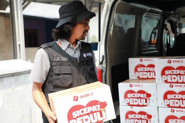 Peringati Hari Pahlawan, SiCepat Ekspres Wujudkan Kepedulian Melalui Program Jumat Berkah