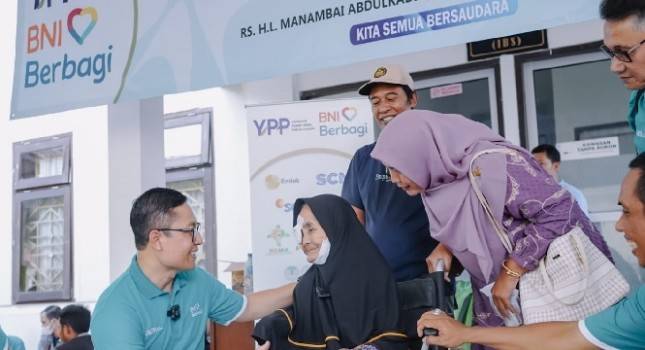 Cegah Kebutaan, BNI Gelar Operasi Katarak di Indonesia Timur