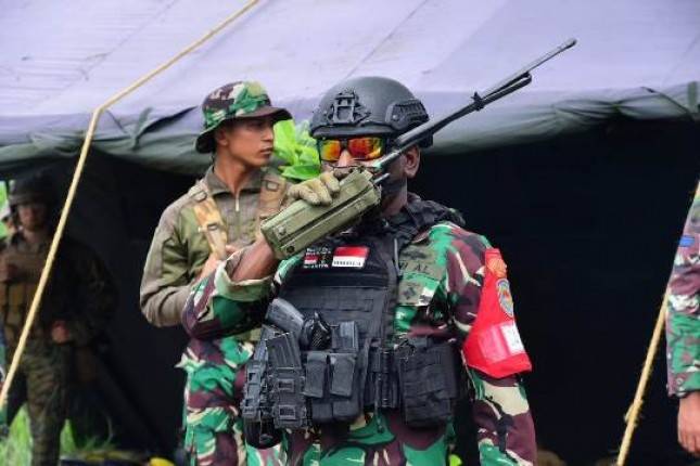 Menembak Senjata Bantuan Jadi Materi Peserta Latma Keris Marex Tahun 2023 