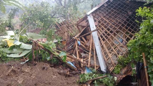 SiCepat Ekspres Salurkan Donasi ke JQR Untuk Pembangunan Dapur Umum Bagi Korban Longsor Jawa Barat