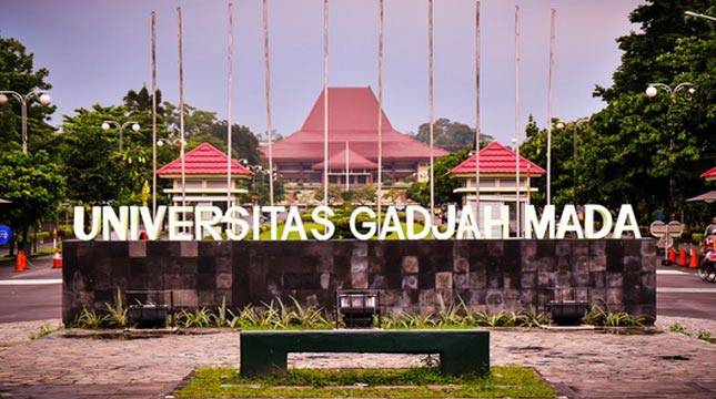 Mahasiswa UGM Juarai Kompetisi Shell di London