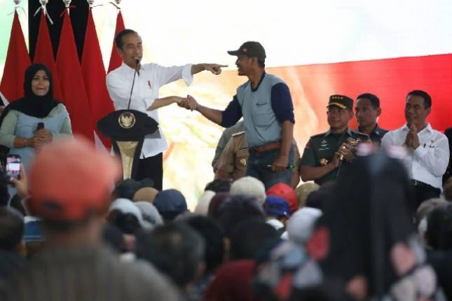 Ribuan Petani Sambut Kehadiran Presiden Jokowi dan Mentan Amran