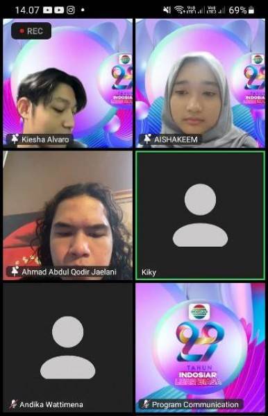 Kolaborasi Gorgeous 5 dan Magic 5 pada Kemeriahan Konser Raya 29 Indosiar Luar Biasa