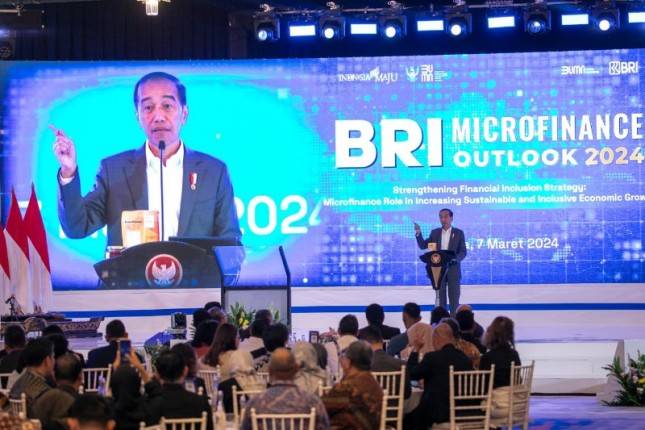 Jokowi Buka BRI Microfinance Outlook 2024