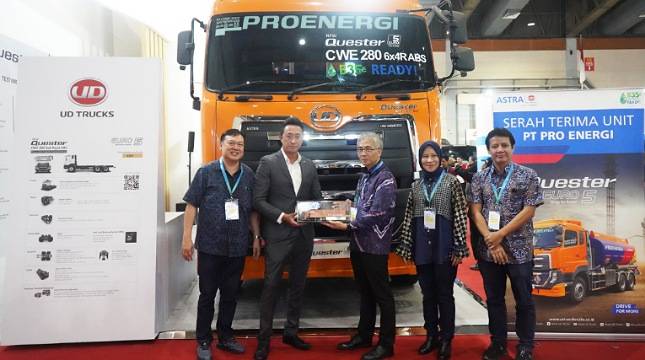 Astra UD Trucks Catat Penjualan Sebanyak 52 Unit UD Trucks Quester Kepada PT Pro Energi