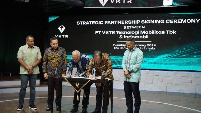 PT VKTR Teknologi Mobilitas dan Indomobil Jalin Kerjasama Tingkatkan Inovasi dan Percepatan Adopsi Kendaraan Listrik di Indonesia