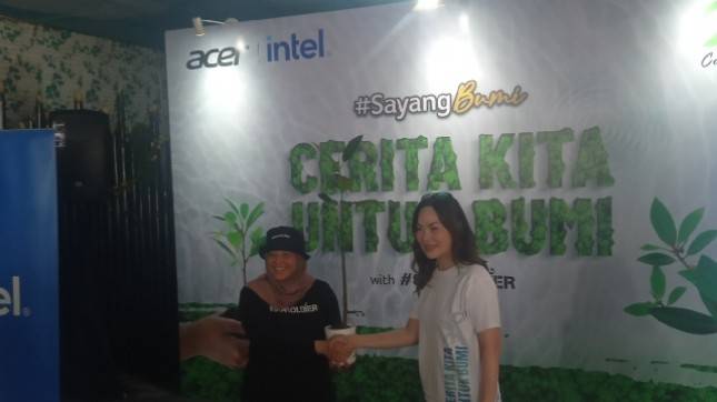 Acer Indonesia Tanam Ribuan Mangrove