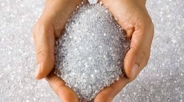 Harga Bahan Baku Plastik Melonjak, Pemerintah Bebaskan Bea Masuk 0% Selama 6 Bulan