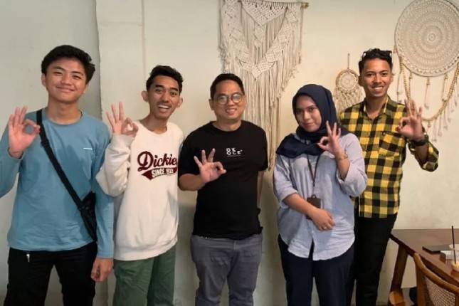 Ok Oce Perluas Fungsi dan Wawasan di Maluku Utara