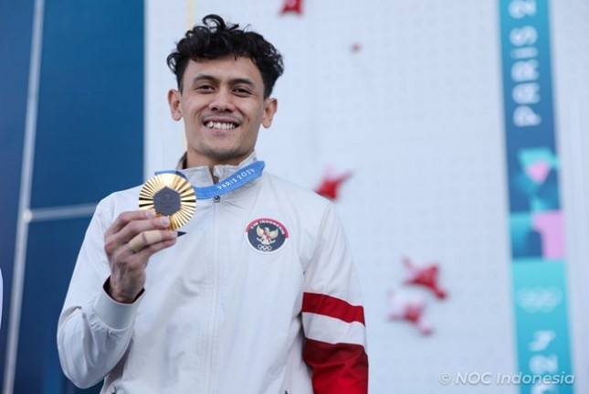 Hebat! Veddriq Leonardo Persembahkan Medali Emas Pertama untuk Indonesia di Olimpiade Paris 2024