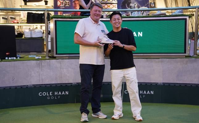 Cole Haan Manjakan Pecinta Golf di TopGolf 