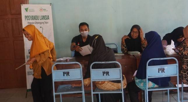 Gelar Posyandu Lansia, Dompet Dhuafa Tingkatkan Kualitas Kesehatan Lansia Hingga Pelosok