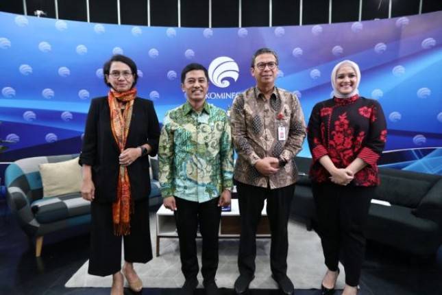  Satu Dekade Pembangunan Manusia, dari Kesehatan hingga Merdeka Belajar