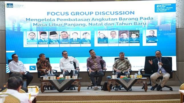 Sepakat, SKB Pelarangan Angkutan Barang Sumbu 3 Saat HBKN Akan Dikaji Ulang