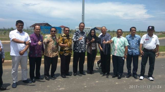 Bupati Mirna Promosikan Kawasan Industri Kendal pada Bupati Kampar