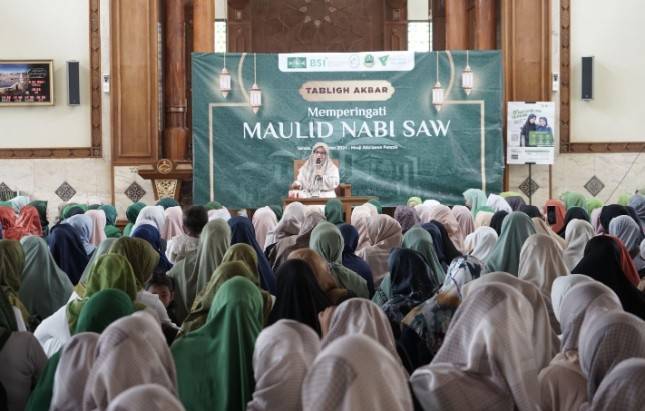 Dompet Dhuafa Bersama DKM Masjid Atta&rsquo;awun Gelar Maulid Nabi Muhammad SAW Hingga Layanan Kesehatan Gratis
