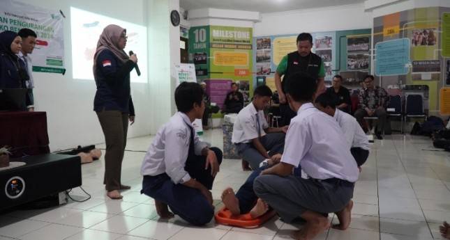 LKC Dompet Dhuafa Bekali Ratusan Pelajar Tentang Tanggap Bencana
