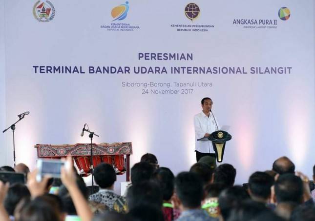 Presiden Jokowi Resmikan Terminal Bandara Internasional Silangit
