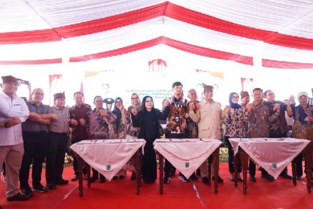 Industri Pengolahan Wajib Serap Susu Hasil Peternak Lokal, Mentan Tegaskan Jangan Ada yang Persulit