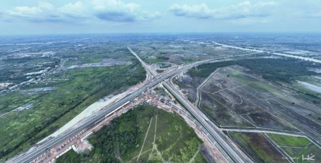 Jelang Libur Nataru, HK Geber Pembangunan 2 Proyek Penghubung Ruas Jalan Tol di provinsi Riau dan Sumatra Selatan 
