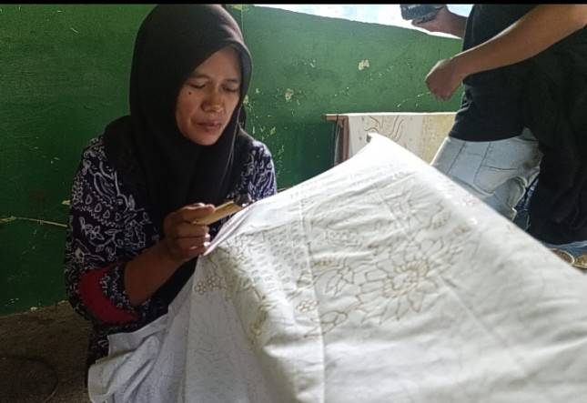 Batik Berkah Lestari Wujud Transparansi Tata Kelola Zakat Dompet Dhuafa Dorong Pelaku Ekonomi Kreatif Batik Imogiri