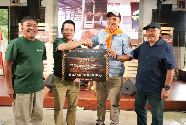 Dorong Kelestarian Lingkungan, BSI Ajak Masyarakat Terapkan Wisata Berkelanjutan di Cikole Lembang