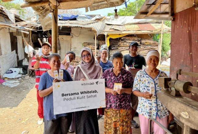 Kolaborasi Bersama Whitelab, Dompet Dhuafa Distribusikan Tabir Surya Bagi Masyarakat di Tangerang Selatan 