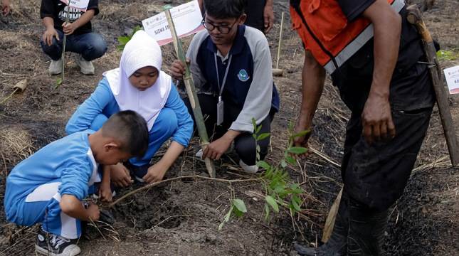 Lewat Program KMBL, Save the Children Perkuat Ketangguhan Masyarakat Rancaekek untuk Lindungi Anak-Anak dari Banjir