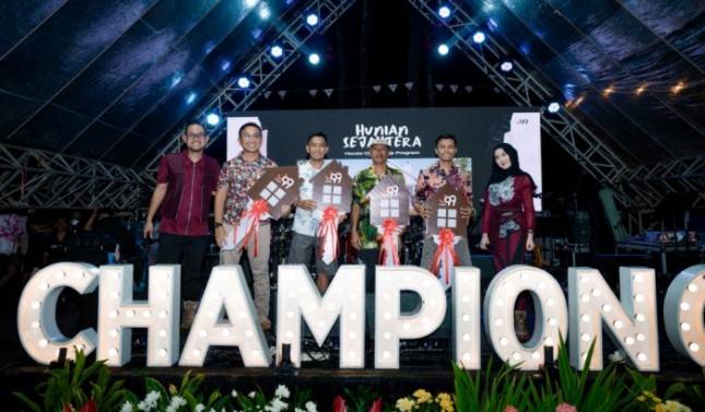 J99 Corp. Gelar Employee Gathering, Juragan 99 dan Shandy Purnamasari Berikan Reward Rumah hingga Umroh