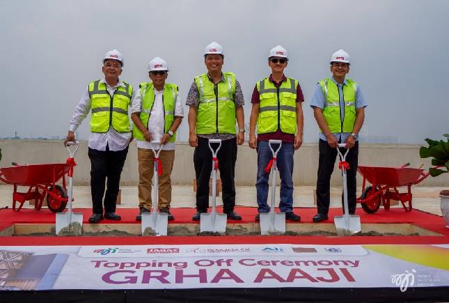 Topping Off Gedung Grha AAJI, Tonggak Baru bagi Industri Asuransi Jiwa Indonesia 