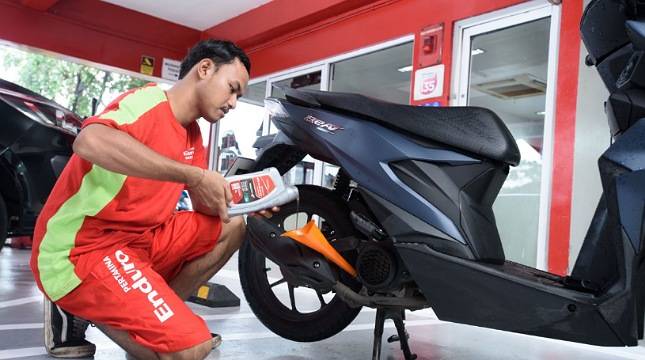 Yuk Simak! Ini 4 Tips Mudah Cara Kenali Oli Asli dan Palsu Pertamina