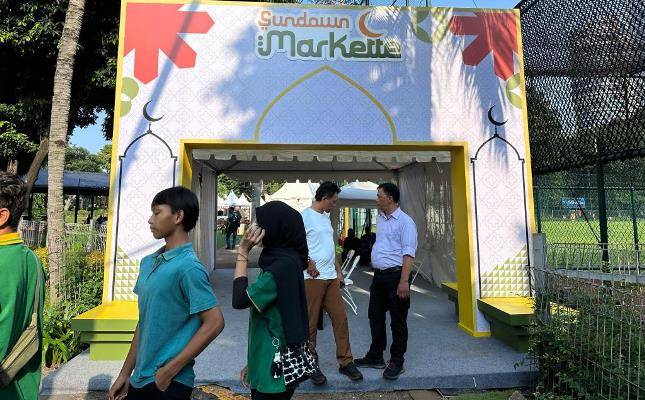 Sundown Markette, Destinasi Ngabuburit Favorit di Jakarta dengan Konsep Piknik Kekinian