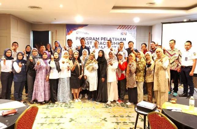 Fast Track UMK PT KAI: Membangun UMK Tangguh dan Berdaya Saing