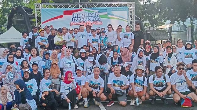 Perkuat Hubungan Diplomatik dan Bisnis, Indonesia-Uzbekistan Friendship Fun Walk 2025 Sekses Digelar