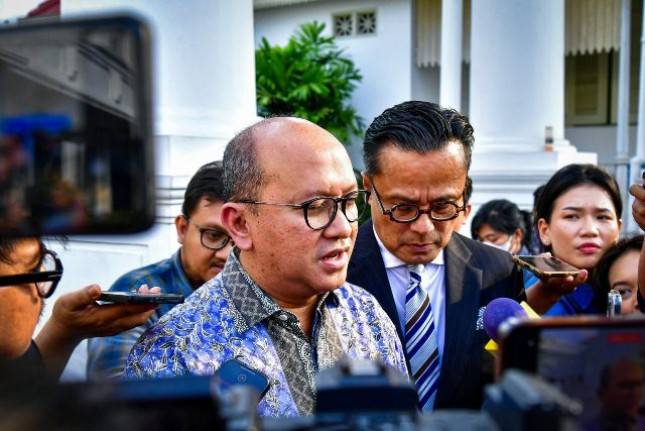 Rosan Tegaskan Kolaborasi Ray Dalio dan Danantara Indonesia tetap Berjalan